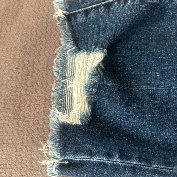 Judy Blue Wide Leg Cropped Jeans - Picture 7 of 11
